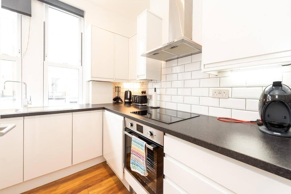Beautiful Apartment By Hyde Park Ss2 Londres Extérieur photo